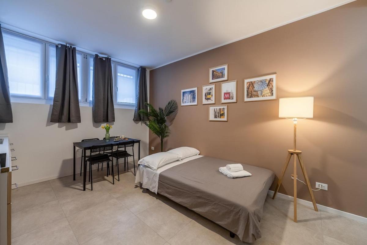 Authentic Private Flat 2 Min From Navigli Appartement Milaan Buitenkant foto