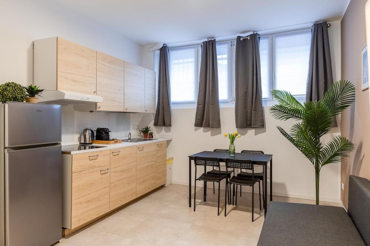 Authentic Private Flat 2 Min From Navigli Appartement Milaan Buitenkant foto