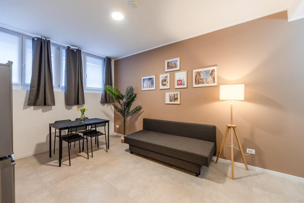 Authentic Private Flat 2 Min From Navigli Appartement Milaan Buitenkant foto